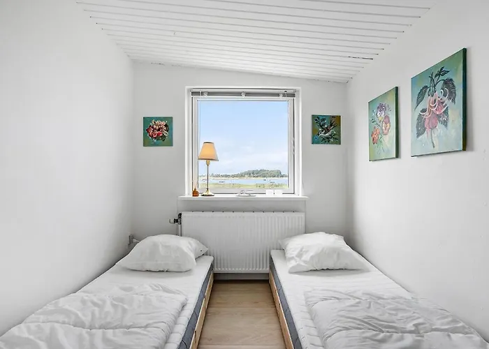 Beautiful In With House Sea View Assens